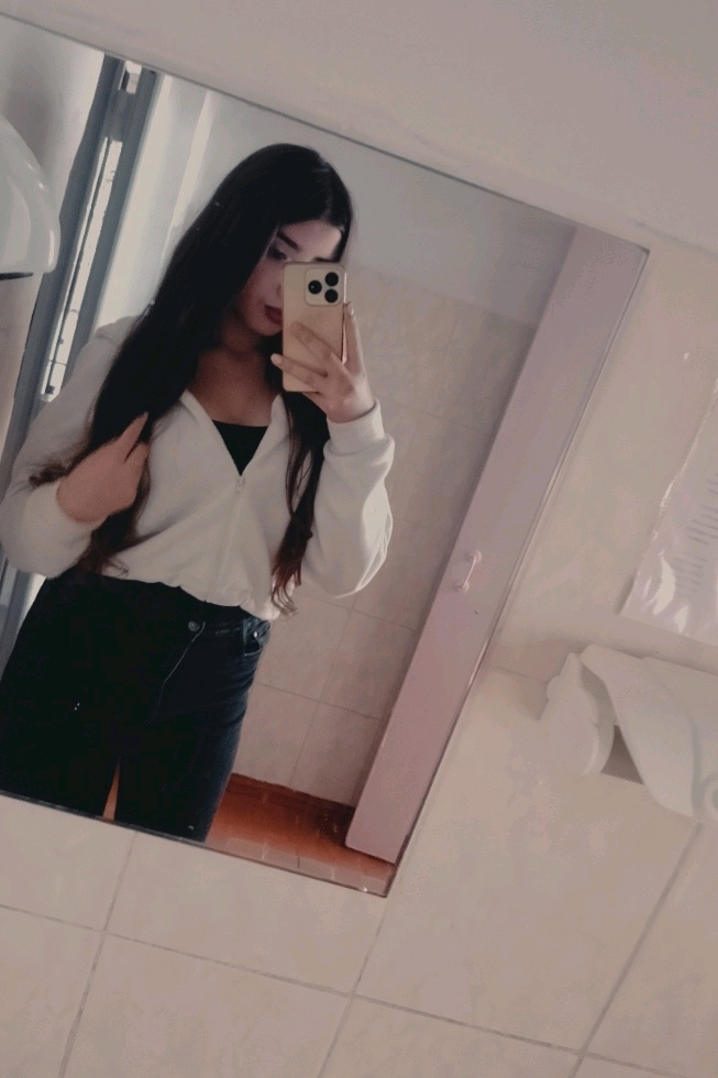 @1197916849651556352