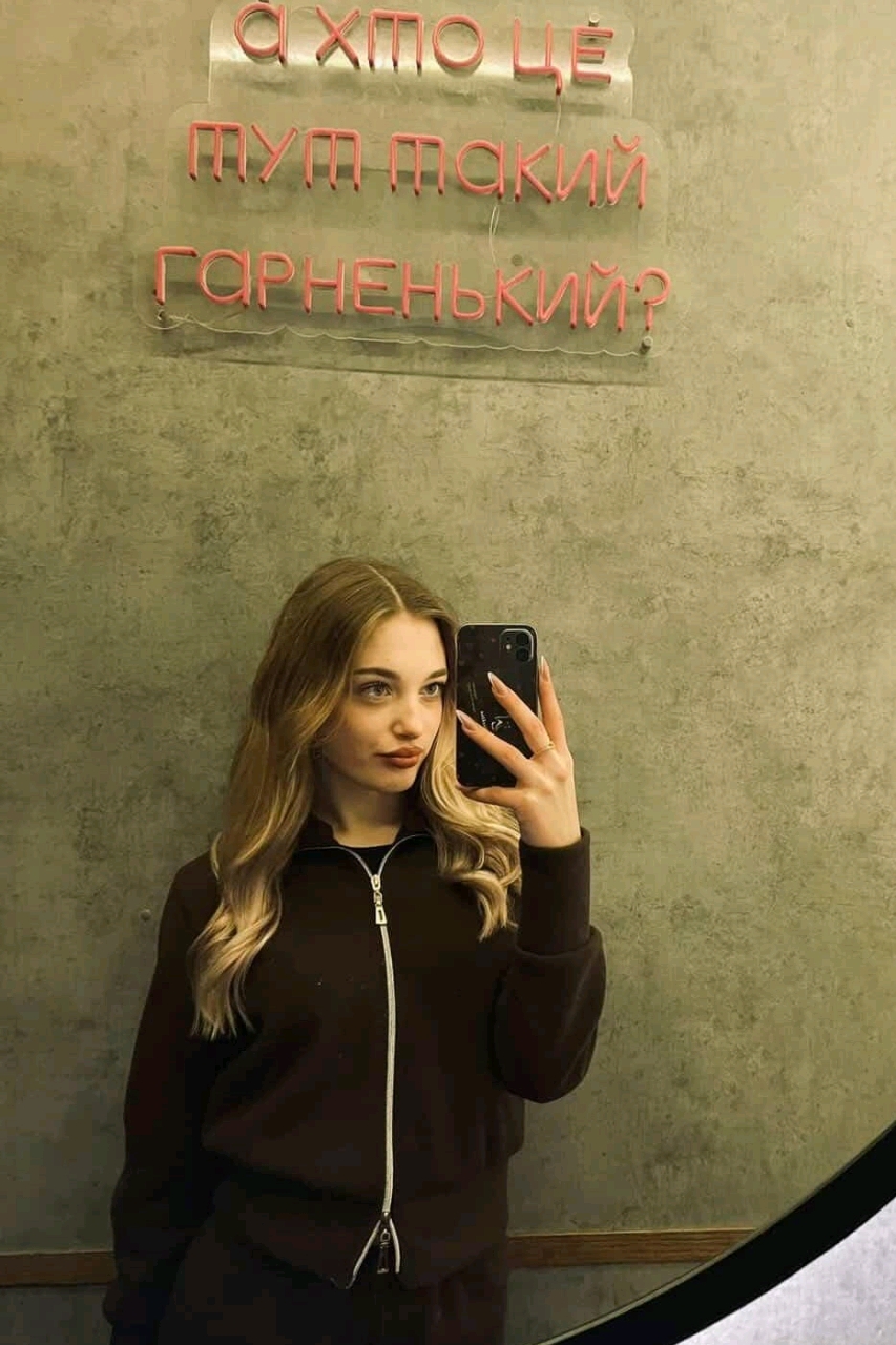 @224259950